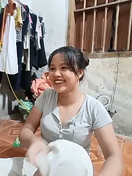 Snapshot of Pretty-haert chatting on June 27, 2:56 pm Pretty-haert online show from June 27, 2:56 pm