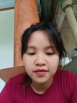 Snapshot of Pretty-haert chatting on May 21, 8:44 am Pretty-haert online show from May 21, 8:44 am