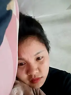 Pretty-haert online show from March 1, 2:17 pm