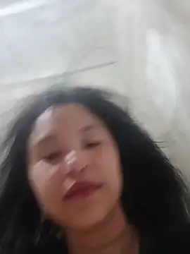 Snapshot of Pretty-haert chatting on June 1, 3:22 pm Pretty-haert online show from June 1, 3:22 pm