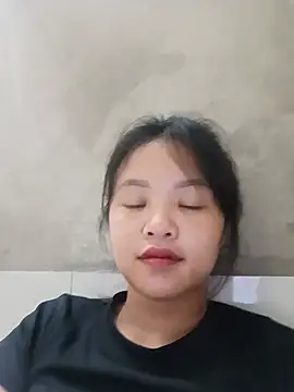 Snapshot of Pretty-haert chatting on June 27, 12:27 am Pretty-haert online show from June 27, 12:27 am