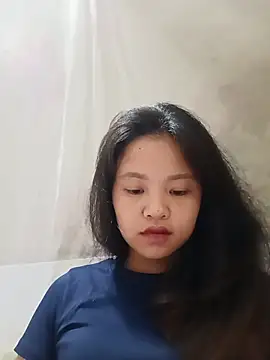 Snapshot of Pretty-haert chatting on May 27, 12:31 am Pretty-haert online show from May 27, 12:31 am