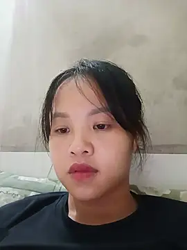Snapshot of Pretty-haert chatting on June 18, 3:17 pm Pretty-haert online show from June 18, 3:17 pm
