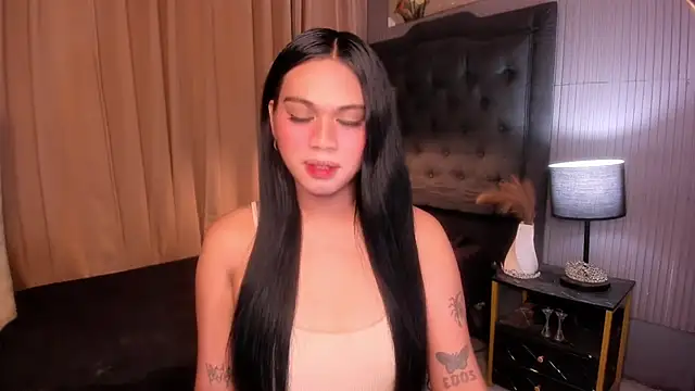 Snapshot of asianhugecockjulia chatting on February 15, 11:58 pm asianhugecockjulia online show from February 15, 11:58 pm