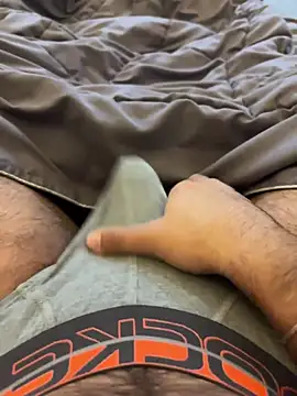 BlahNextDoor online show from December 17, 5:18 pm