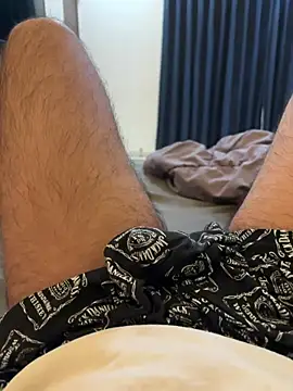 BlahNextDoor online show from December 21, 8:31 pm