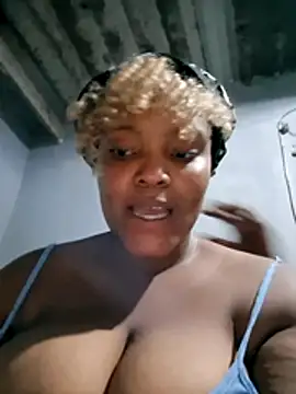 EverythingNIce1 online show from February 7, 6:38 pm
