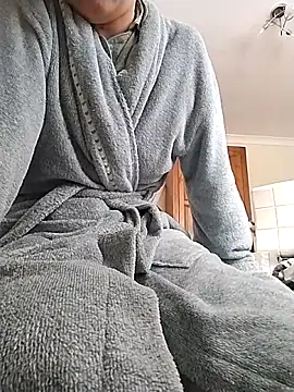 Amy01112 online show from May 15, 11:52 am