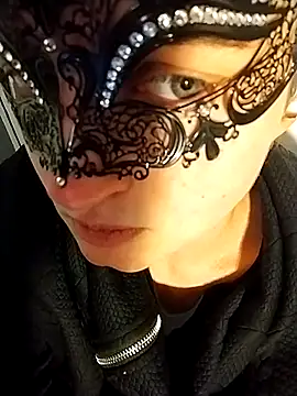 Amy01112 online show from January 10, 11:11 pm