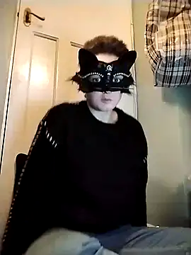 Amy01112 online show from March 1, 6:41 pm