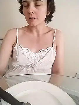 Amy01112 online show from June 1, 3:33 pm