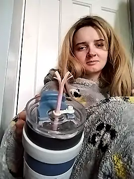 Amy01112 online show from January 13, 1:59 pm