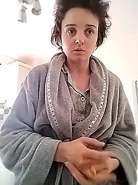 Amy01112 online show from May 21, 4:15 pm