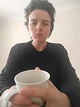 Amy01112 online show from April 15, 11:16 am