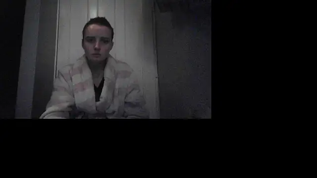 Amy01112 online show from December 20, 3:26 pm