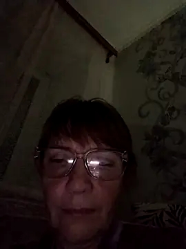 MichelleLove48 online show from November 30, 5:25 pm