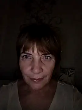 MichelleLove48 online show from December 2, 11:39 pm