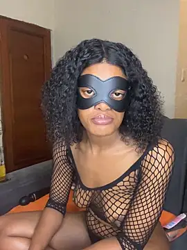 Fancy Face28 online show from December 5, 7:34 pm