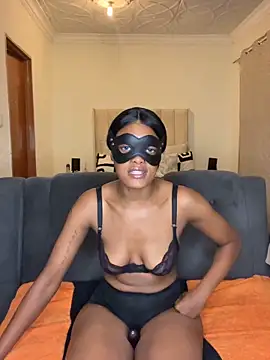 Fancy Face28 online show from February 14, 7:25 pm