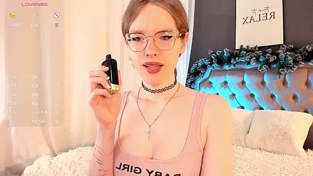 AnGee  online show from January 10, 11:49 am