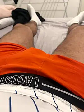 Snapshot of grosqueue3838 chatting on December 2, 5:36 pm grosqueue3838 online show from December 2, 5:36 pm