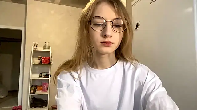 MargyDejong online show from December 1, 8:04 am