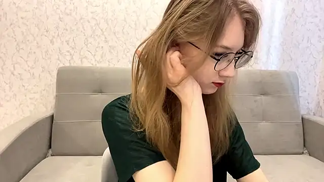 MargyDejong online show from March 15, 9:05 am