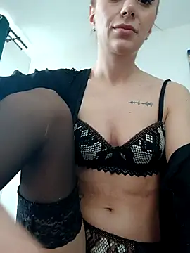 ellie-blue online show from December 1, 9:10 am