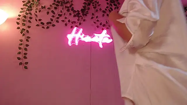  miss hinata  online show from December 4, 7:35 pm