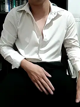 wesleiiiii online show from February 10, 11:15 pm