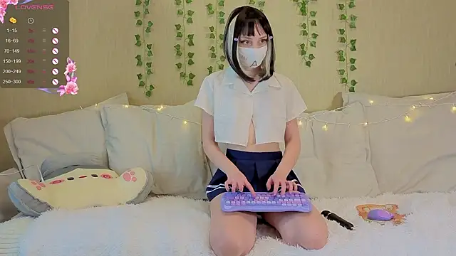 LunaNyan online show from February 13, 8:14 am