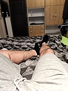 hornymilk87 online show from November 30, 7:03 pm