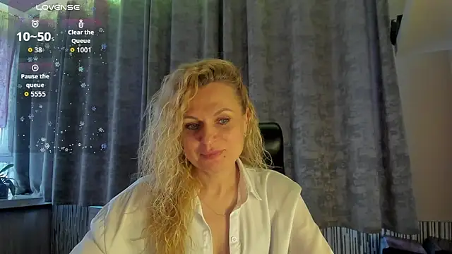 LanaLight x online show from April 23, 5:03 pm