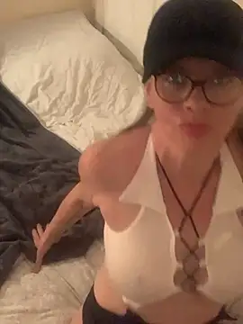 CherryCe online show from April 15, 2:06 am