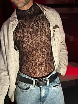 Snapshot of fitboy_xxx chatting on July 2, 11:11 pm fitboy xxx online show from July 2, 11:11 pm