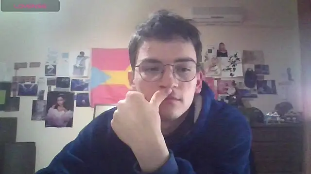 leo cutie online show from February 18, 8:49 pm