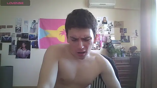 leo cutie online show from March 8, 7:55 am