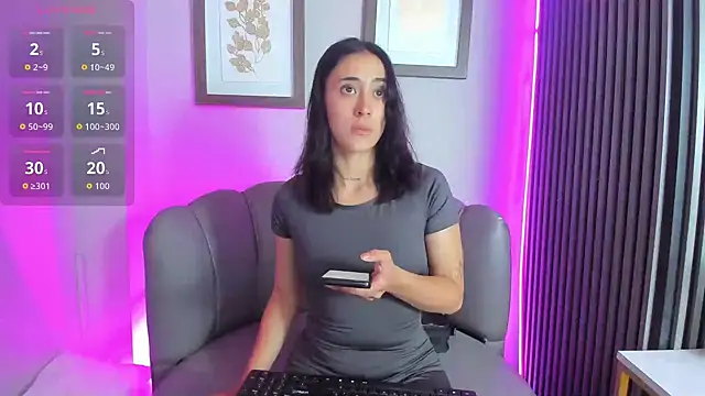 Ariana collinss online show from April 2, 1:18 pm