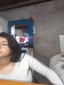 Estefanny Lolyy online show from June 15, 2:23 am