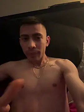 703camilo online show from January 13, 4:00 pm