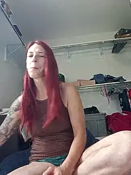 Snapshot of poleslut69 chatting on June 19, 3:18 pm poleslut69 online show from June 19, 3:18 pm
