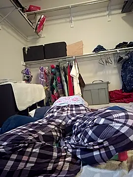 poleslut69 online show from March 20, 1:56 pm