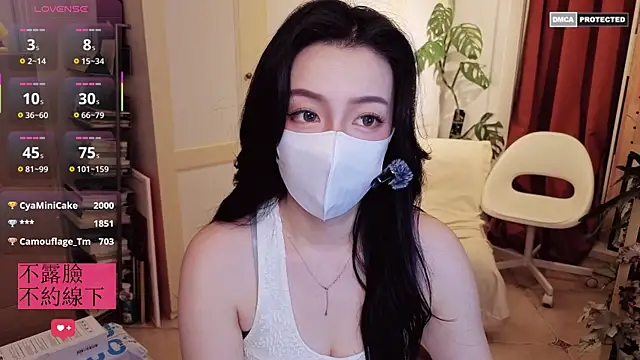 nayomi 34f online show from April 3, 4:41 am