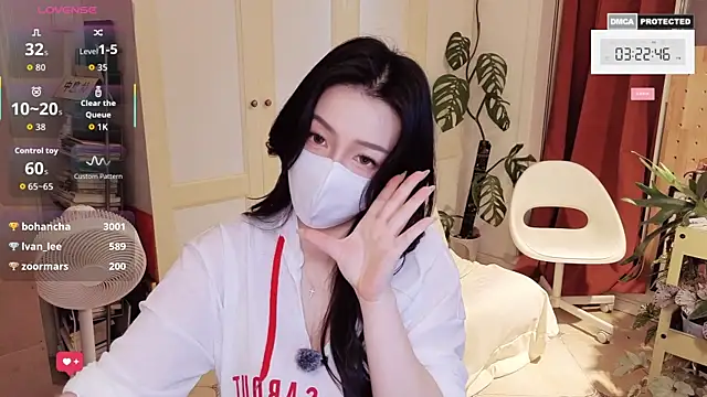 nayomi 34f online show from April 24, 7:21 am