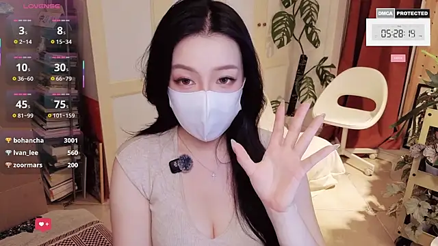 nayomi 34f online show from April 23, 9:27 am