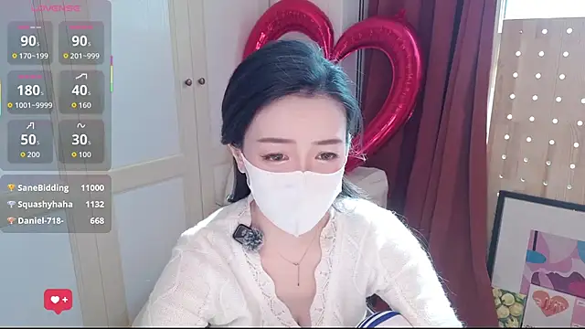 nayomi 34f online show from February 12, 3:39 am