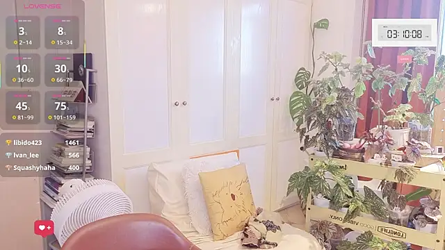 nayomi 34f online show from May 4, 7:11 am