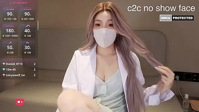 nayomi 34f online show from July 18, 7:50 am