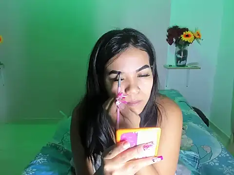 18teenssexy online show from December 19, 11:45 am