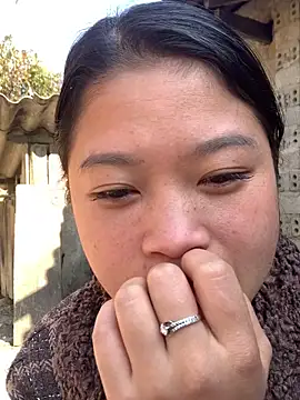 bolo-yang online show from December 1, 3:07 am